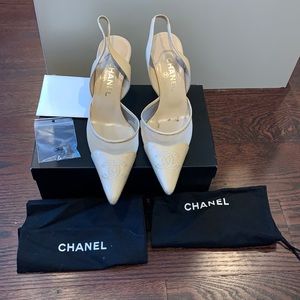 COPY - Chanel beige sling back pumps
